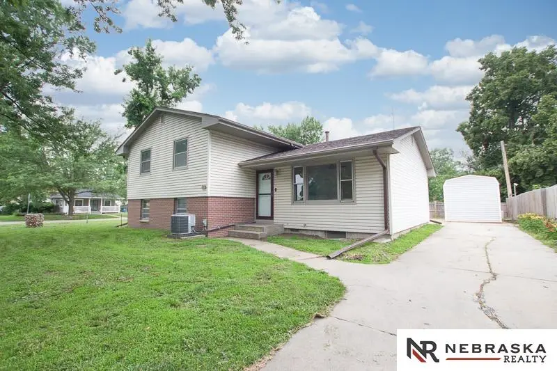 4100 Greenwood Street, Lincoln, NE 68504 - #3