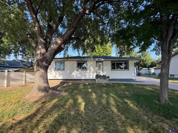 1408 SW 16th Street, Lincoln, NE 68522