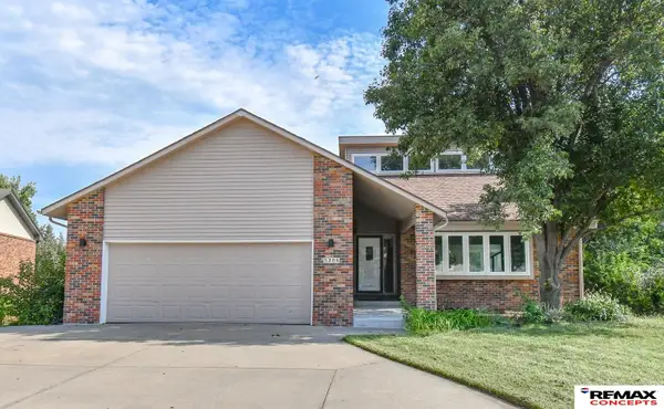 5206 Bison Drive, Lincoln, NE 68516