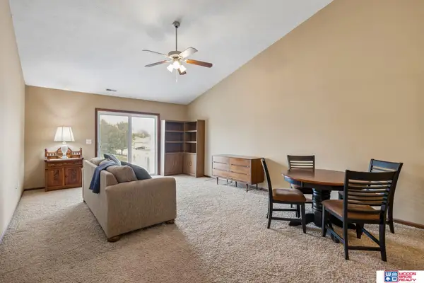 3024 Gunsmoke Drive, Lincoln, NE 68507