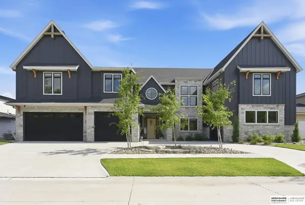 29003 Mary Street, Valley, NE 68064