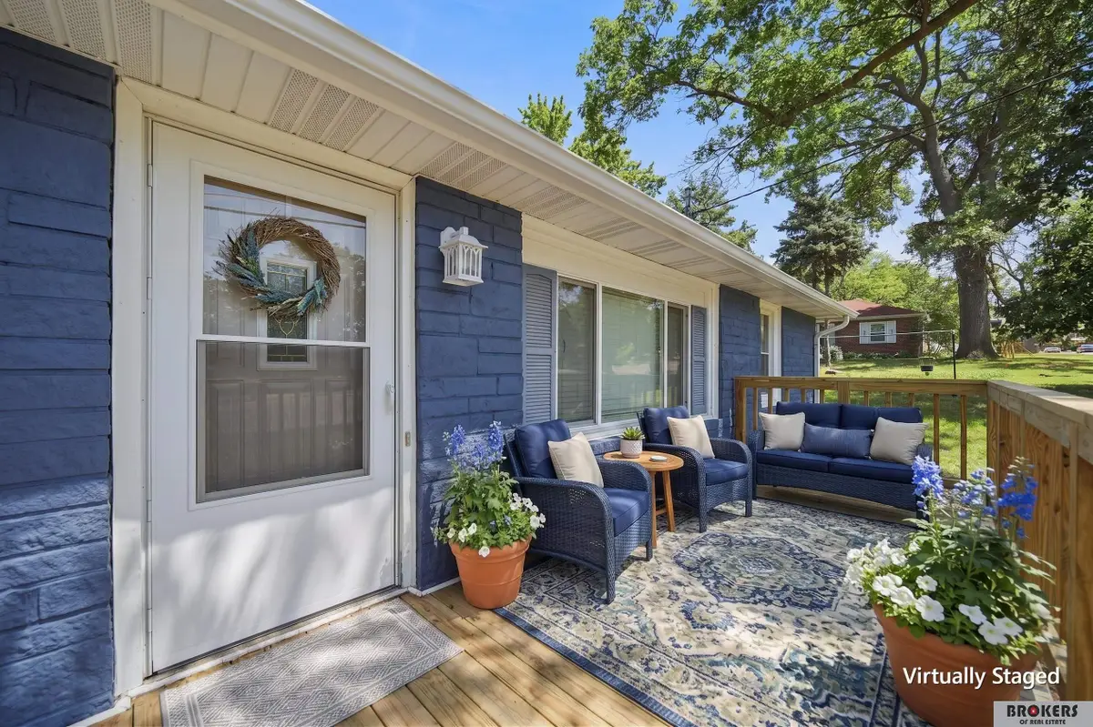 4710 Sumner Street, Lincoln, NE 68506 - #1