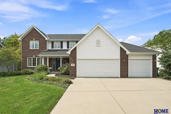 5921 S 90th Street, Lincoln, NE 68526