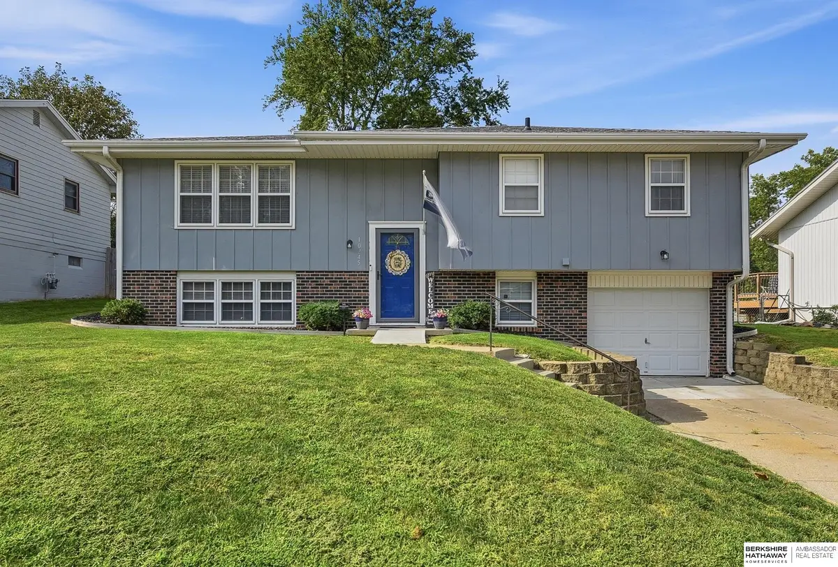 10245 O Street, Omaha, NE 68127 - #1