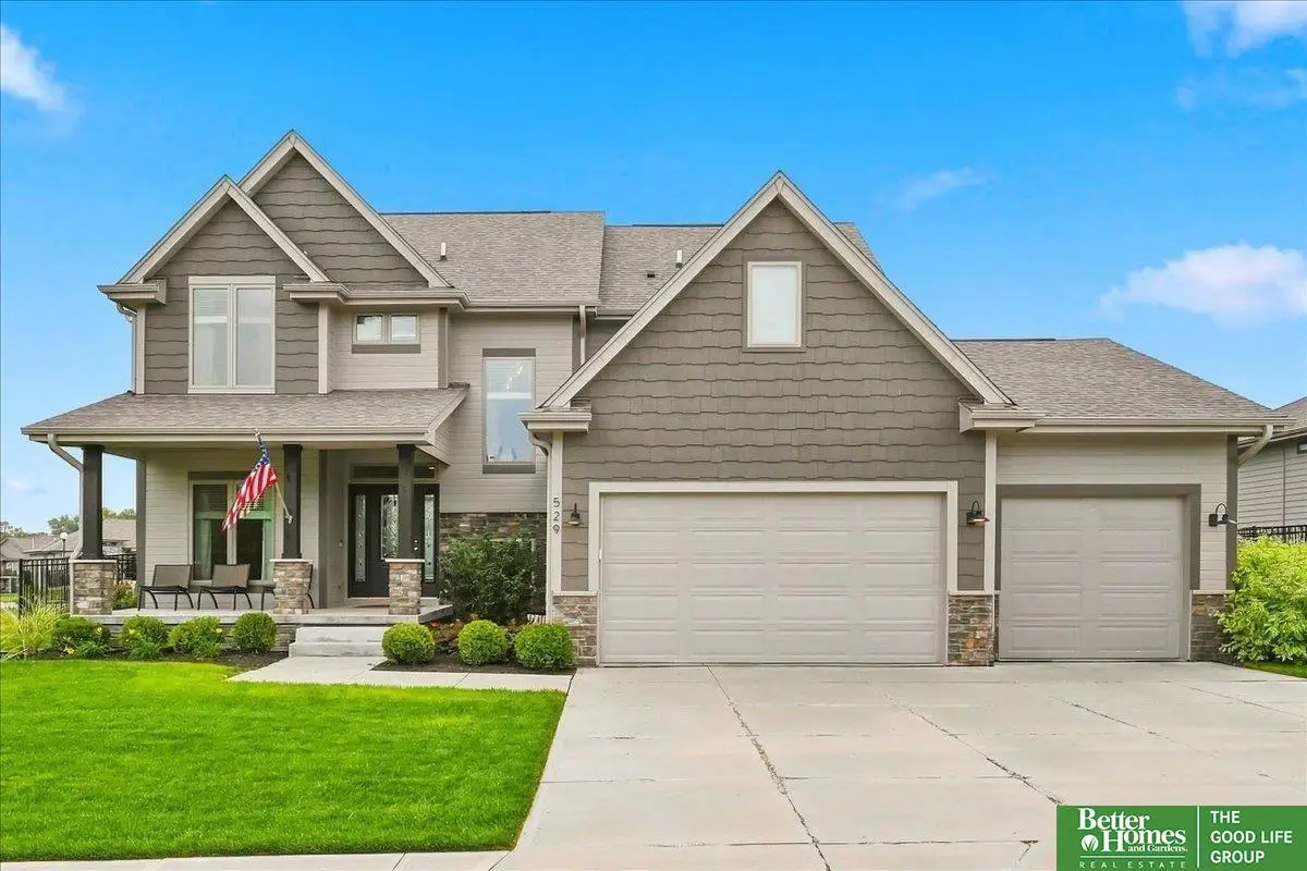 529 Devonshire Drive, Gretna, NE 68028 - #1