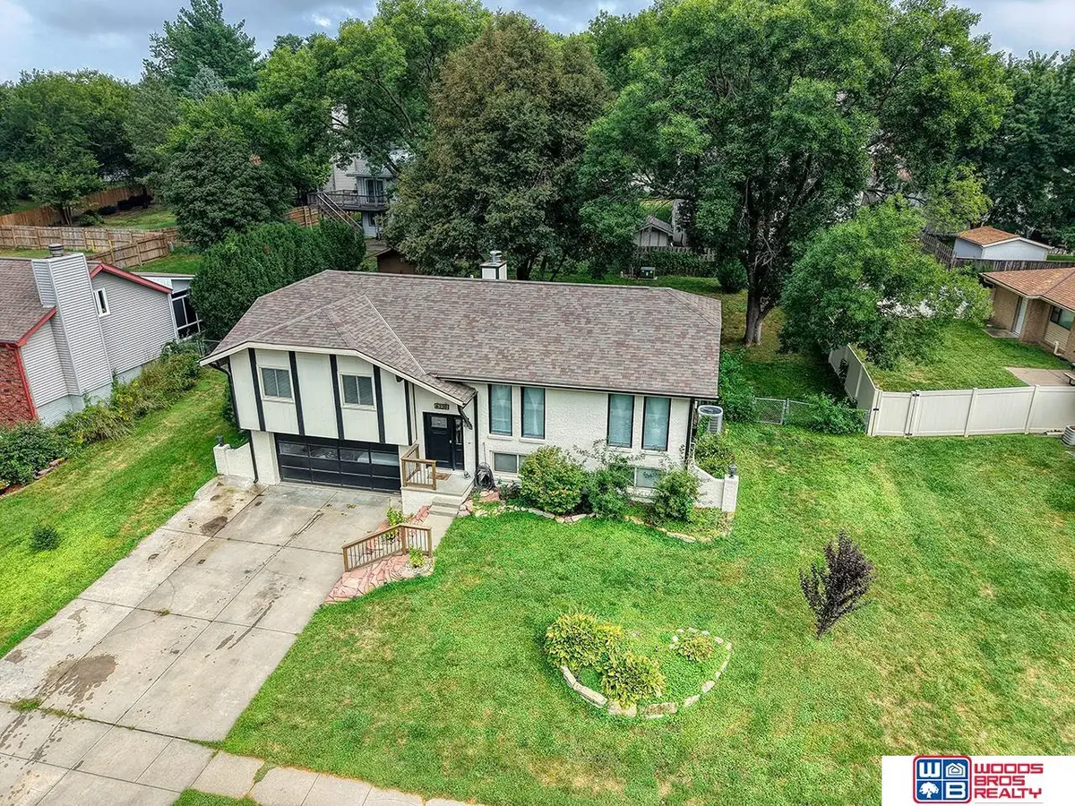 6220 S 48th Street, Lincoln, NE 68516 - #1