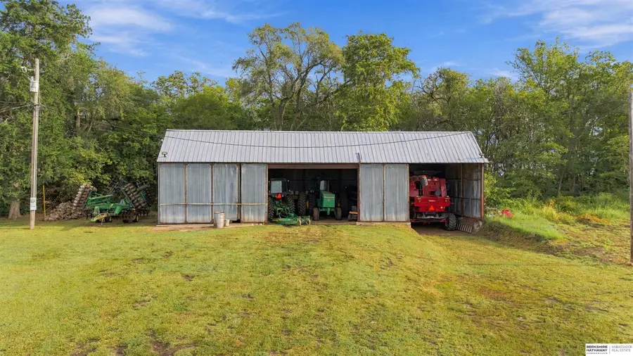 18702 Pflug Road, Springfield, NE 68059 - #3