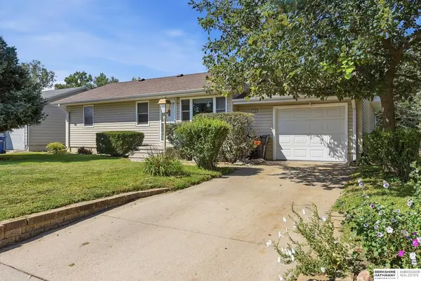 618 S Pine Street, Valley, NE 68064