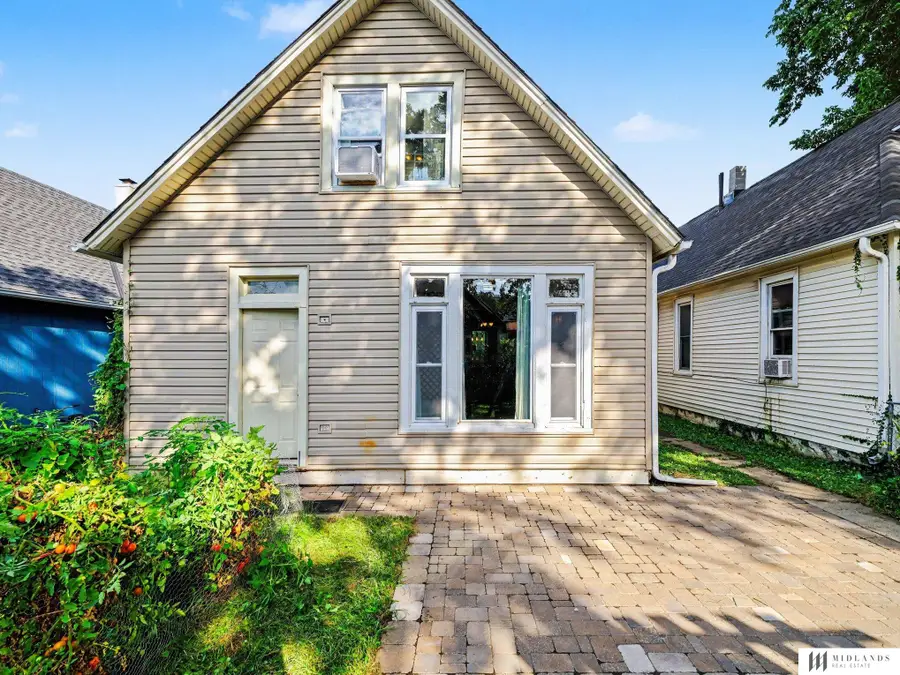 107 Stanford Circle, Omaha, NE 68108 - #2
