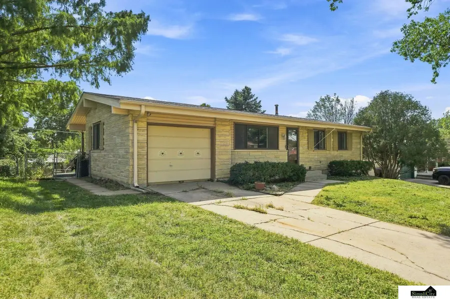 8135 Sanborn Drive, Lincoln, NE 68505 - #3