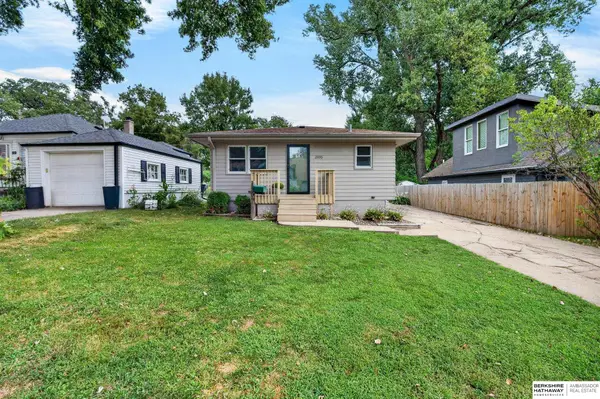 2035 N 69th Street, Omaha, NE 68104