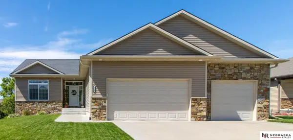 9250 Eagleton Lane, Lincoln, NE 68505