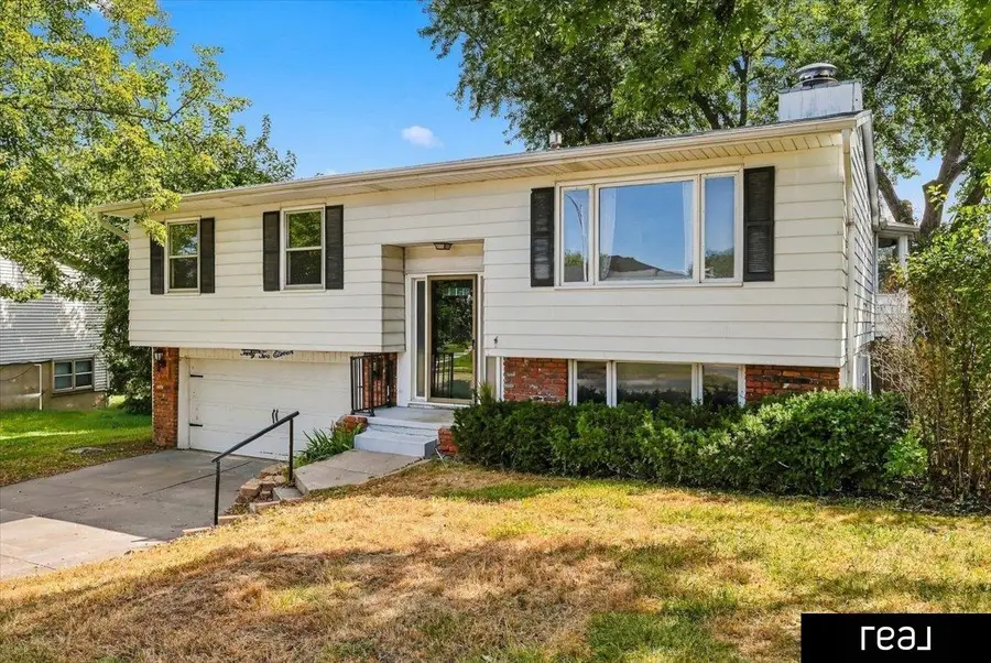 3211 S 127 Street, Omaha, NE 68144 - #3