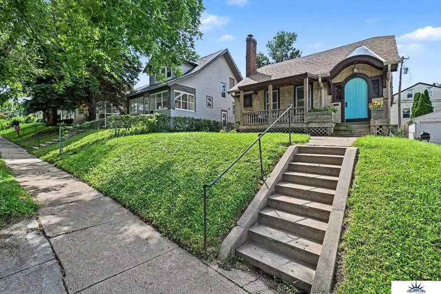 2534 N 49th Street, Omaha, NE 68108 - #2