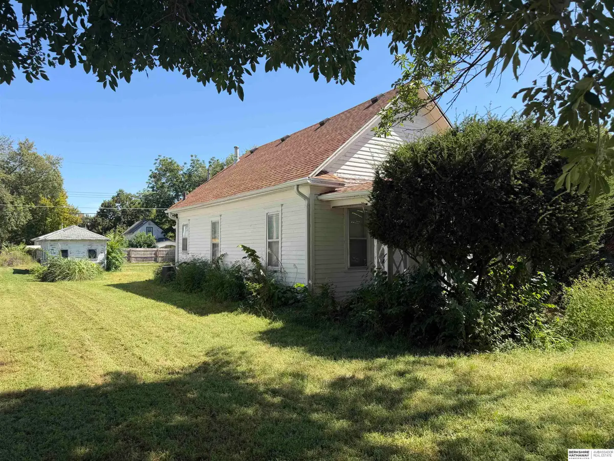 4224 N 58th Street, Lincoln, NE 68507 - #1