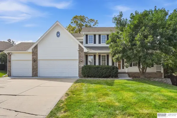 16117 Drexel Circle, Omaha, NE 68135