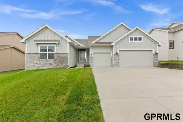 5405 N 190 Street, Elkhorn, NE 68022