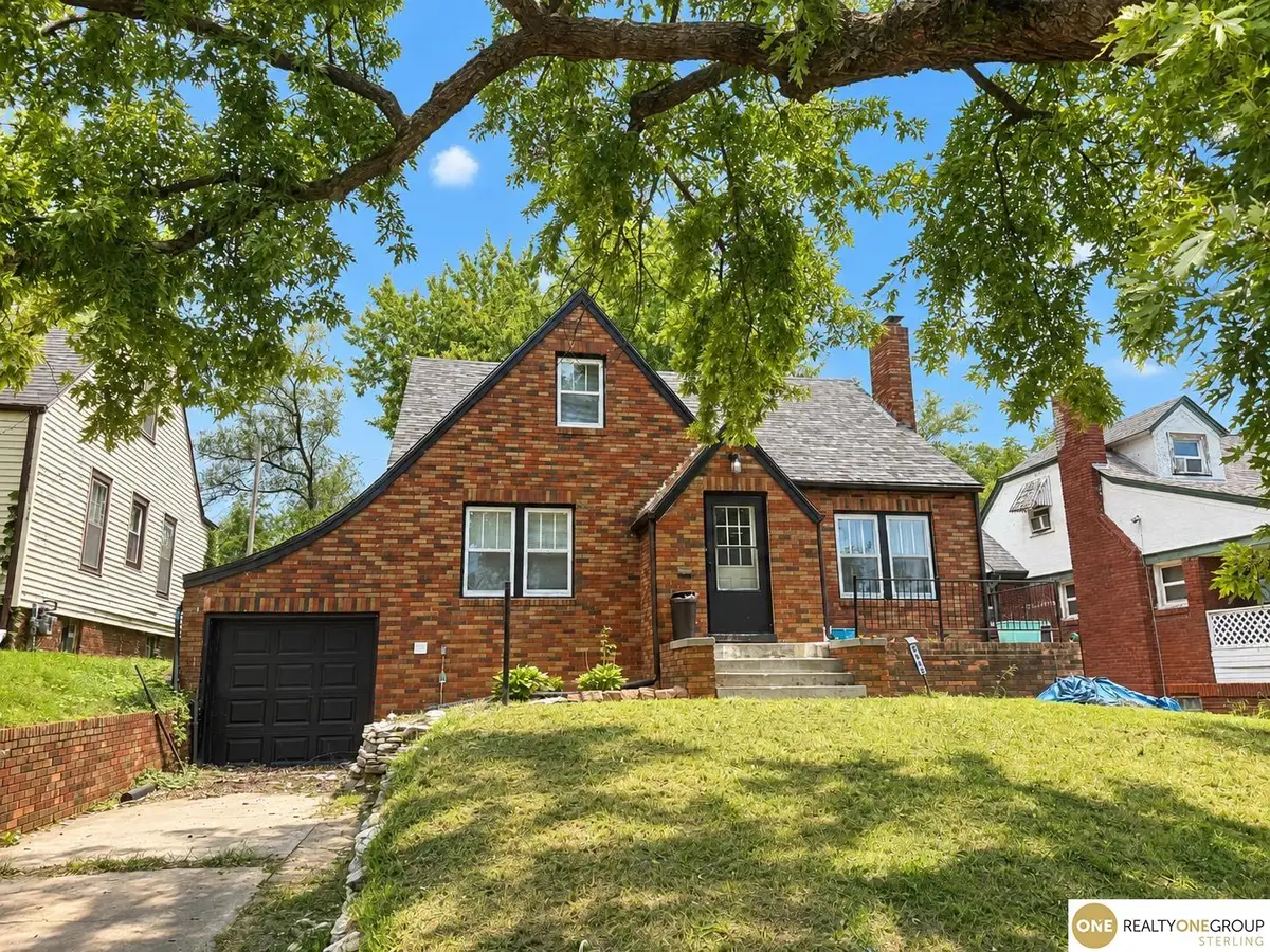 6512 N 32nd Street, Omaha, NE 68112 - #1