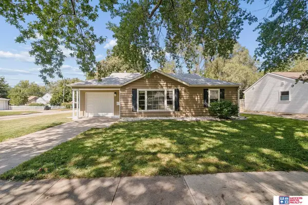 4100 D Street, Lincoln, NE 68510