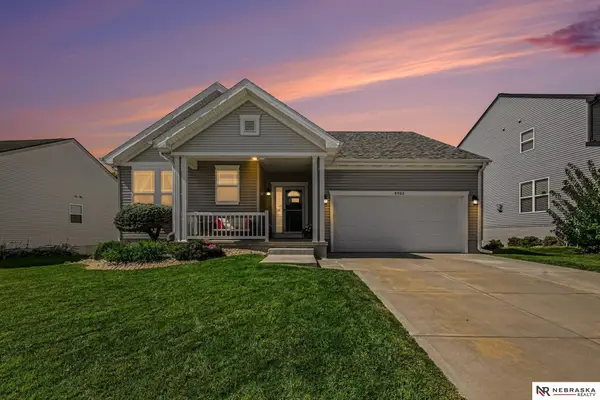8902 N 158th Street, Bennington, NE 68007