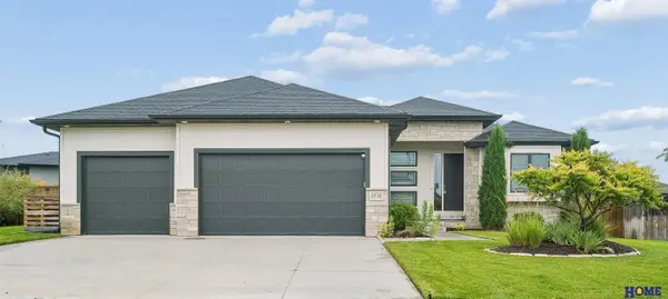 6516 Julia Circle, Lincoln, NE 68516