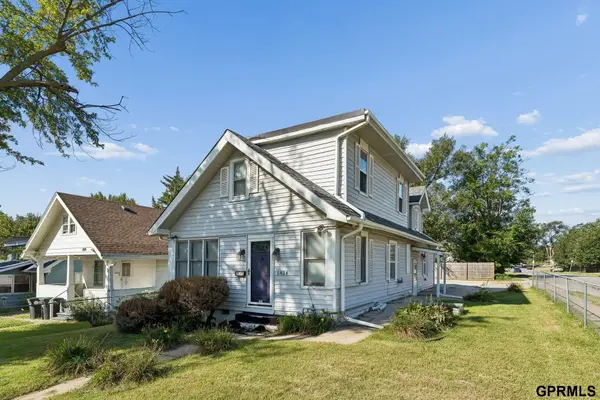 1824 N 32nd Street, Omaha, NE 68111