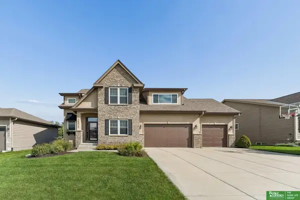 19912 Birch Street, Gretna, NE 68028