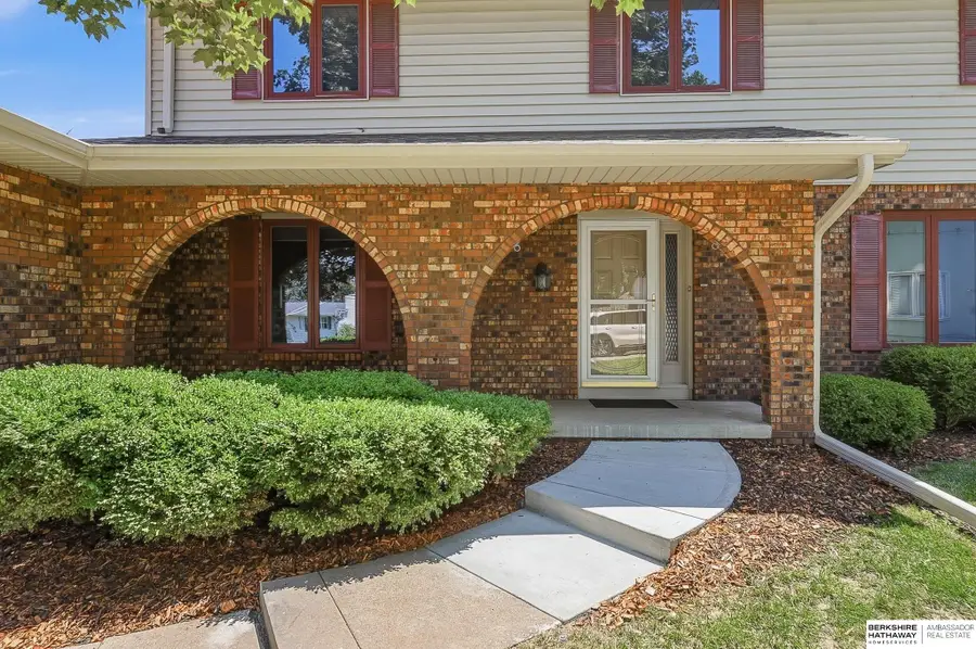 3629 S 107th Avenue Circle, Omaha, NE 68124 - #3