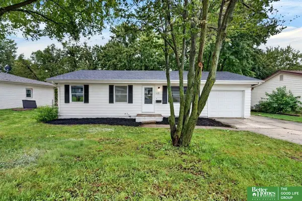 112 Wesgaye Street, Gretna, NE 68028