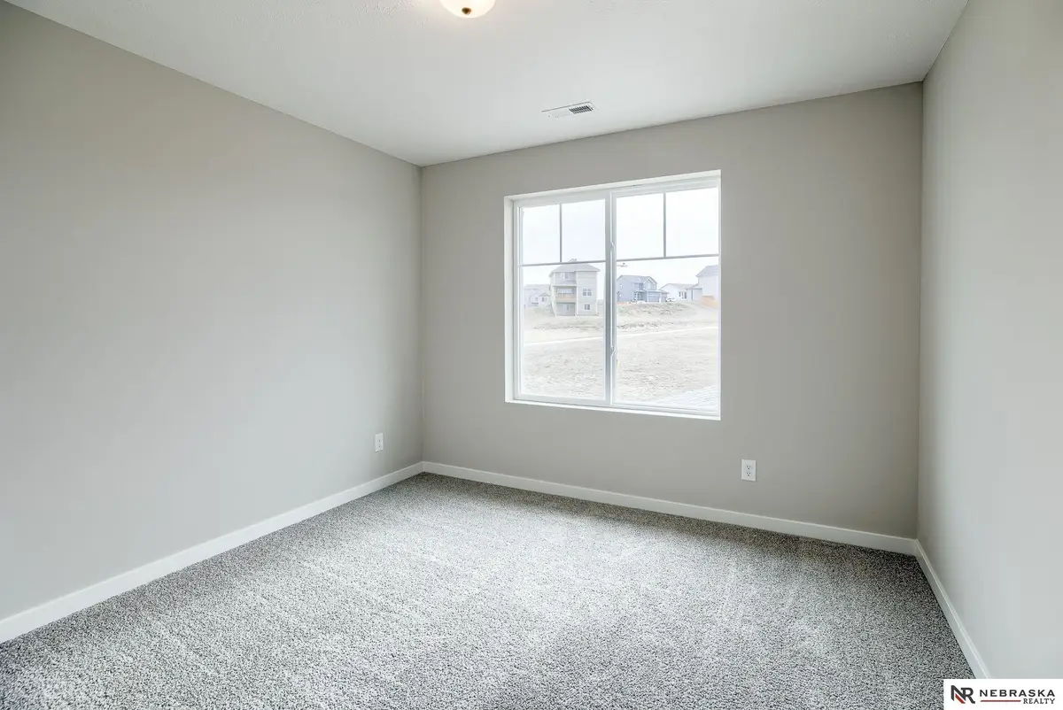 11310 Portage Circle, Papillion, NE 68046 - #1