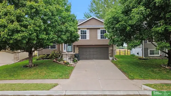 12906 Vernon Avenue, Omaha, NE 68164