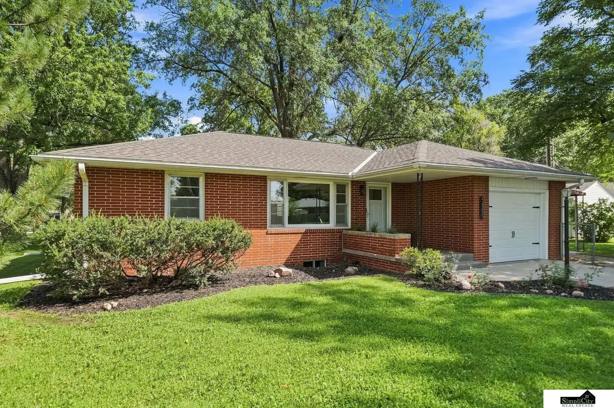 5800 Normal Boulevard, Lincoln, NE 68506 - #1
