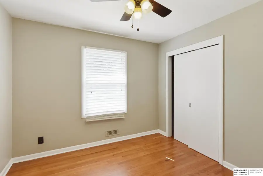 7704 Lafayette Avenue, Omaha, NE 68144 - #3