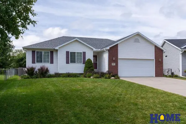 5425 W Greenfield Street, Lincoln, NE 68521