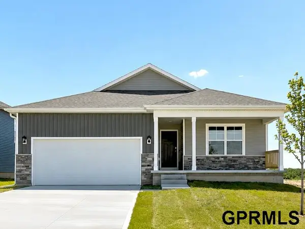 11608 S 56th Street, Bellevue, NE 68133