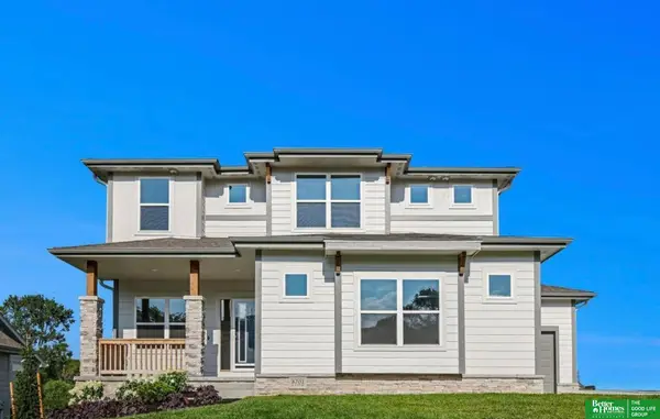 8701 N 177th Street, Bennington, NE 68007