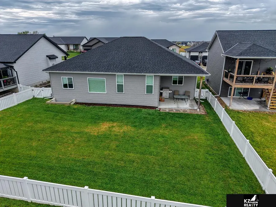 733 Middleton Avenue, Lincoln, NE 68521 - #2
