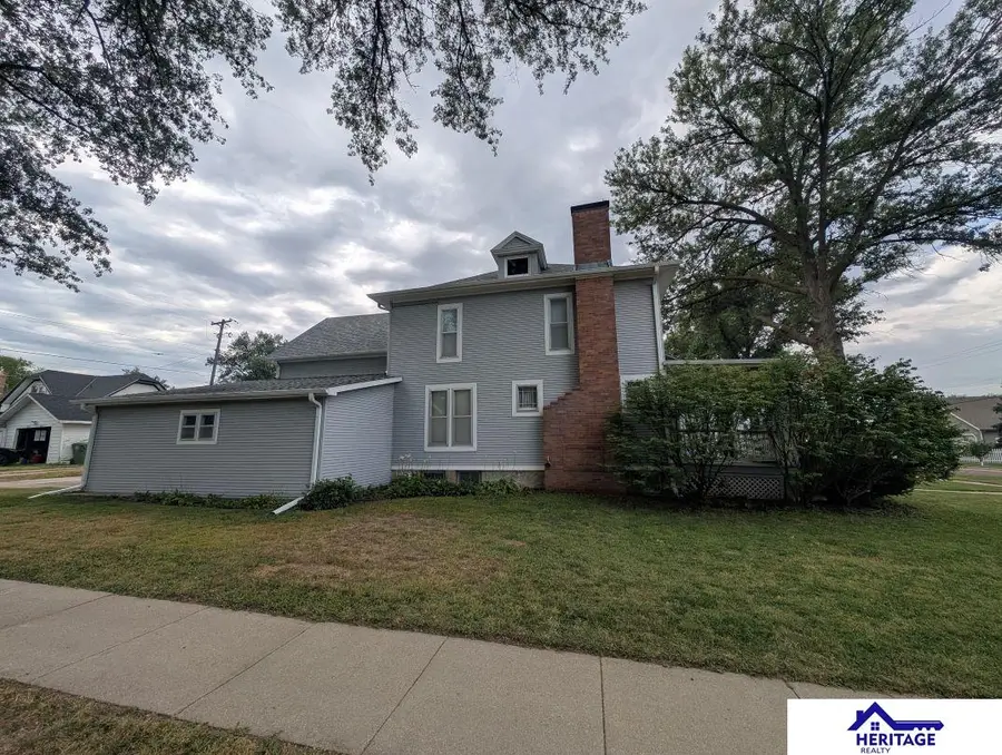 526 N College Avenue, York, NE 68467 - #2