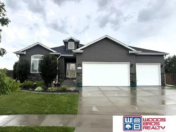 3109 N 93rd Court, Lincoln, NE 68507