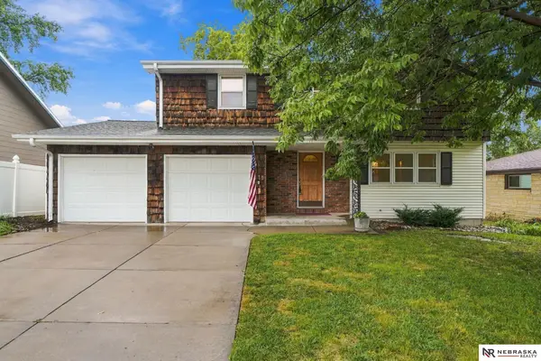 425 S 52nd Street, Lincoln, NE 68510