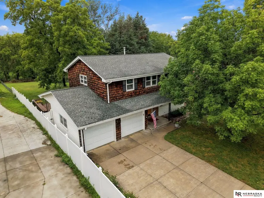 425 S 52nd Street, Lincoln, NE 68510 - #3