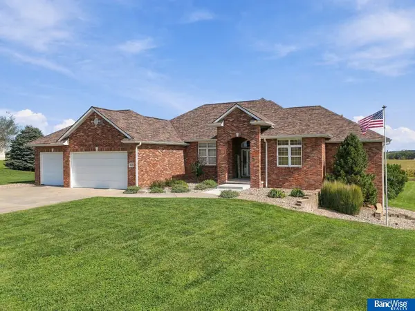 4600 Maddie Street, Waverly, NE 68527