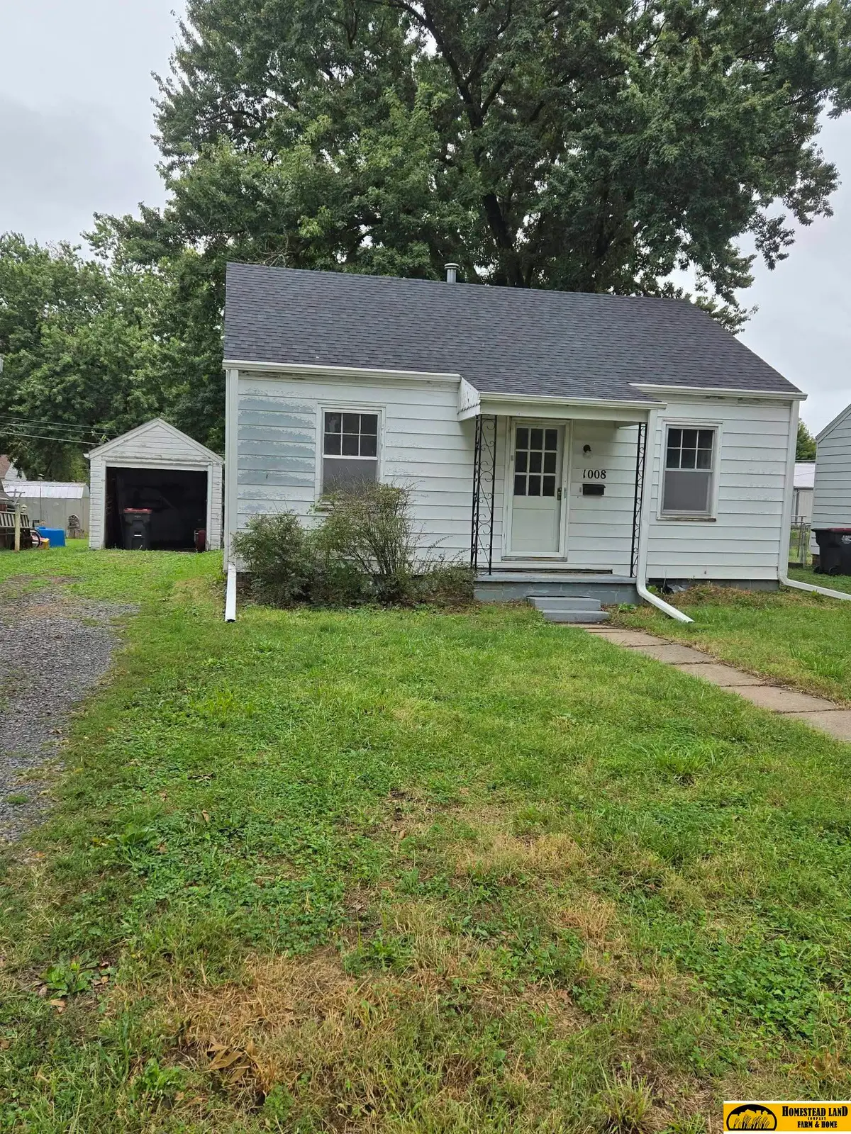 1008 N 14th Street, Beatrice, NE 68310 - #1