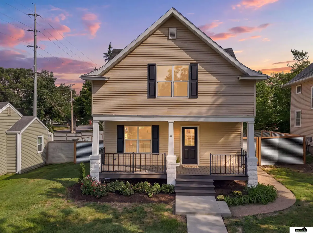 5610 Walker Avenue, Lincoln, NE 68507 - #1