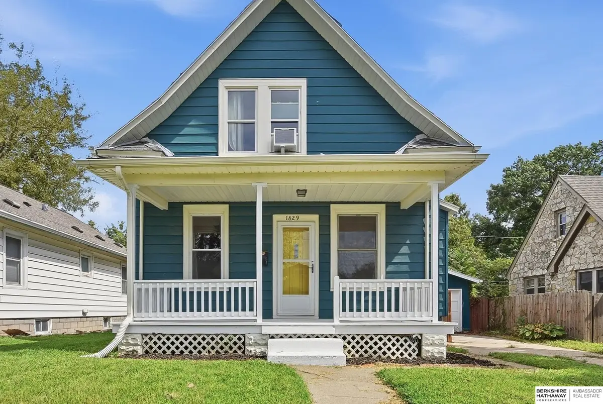 1829 N 49th Street, Omaha, NE 68104 - #1