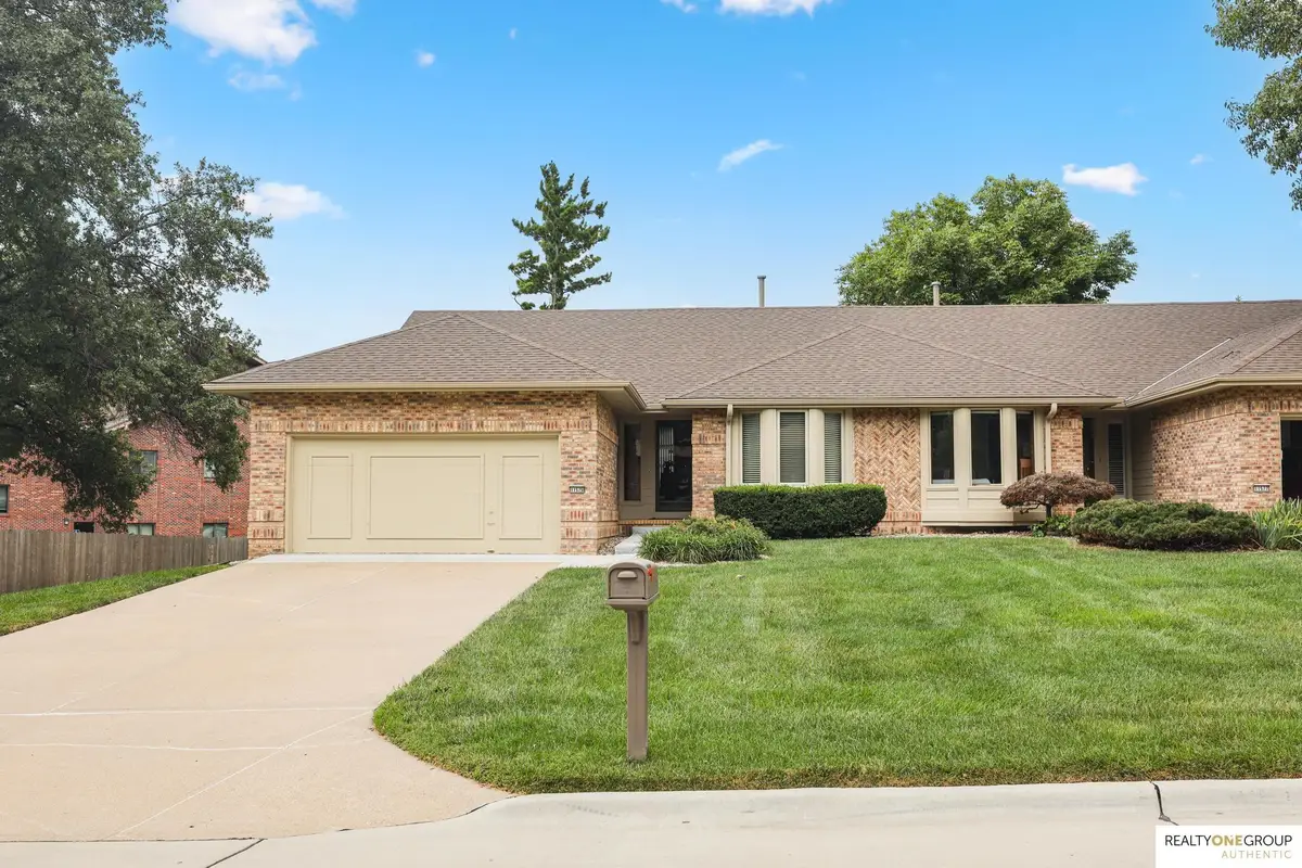 11575 Cryer Avenue, Omaha, NE 68144 - #1