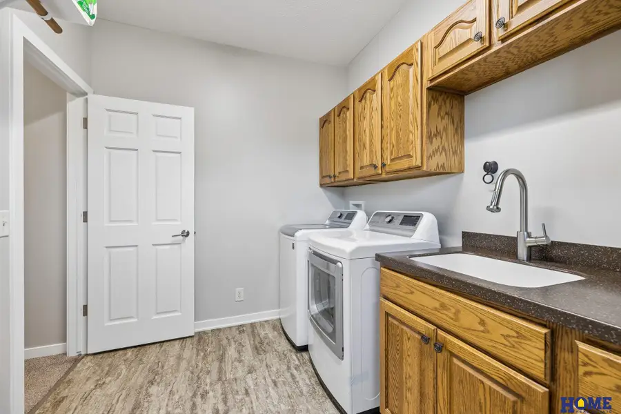 3430 Grainger Parkway, Lincoln, NE 68516 - #3