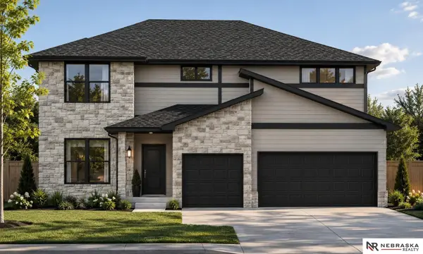 5015 Falcon Drive, Bellevue, NE 68133