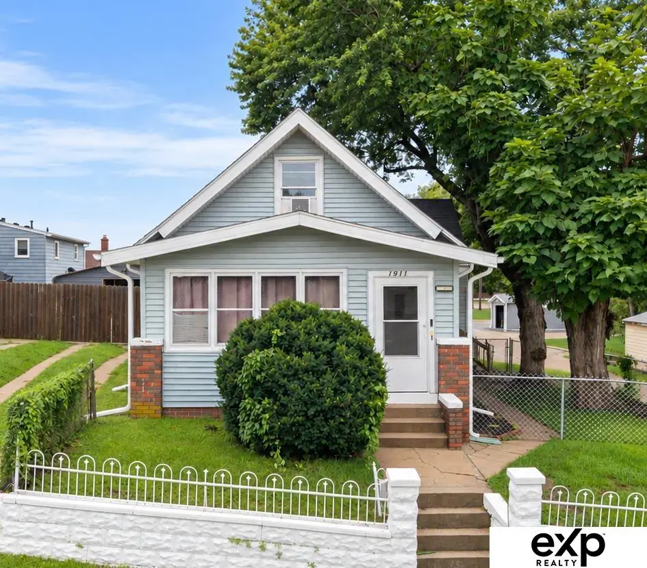 1911 W Street, Omaha, NE 68107 - #1