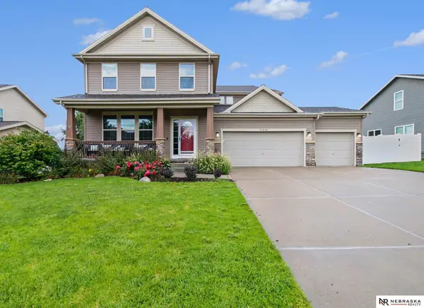 17019 Chandler Street, Omaha, NE 68136